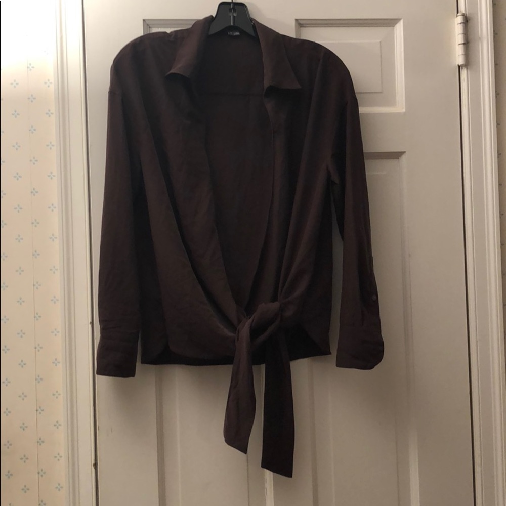 Vince Tie Shirt - Size small